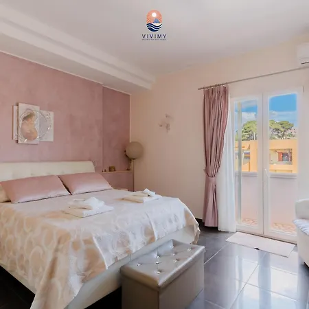 Rosa Charme Mediterraneo By Vivimy * Gallipoli